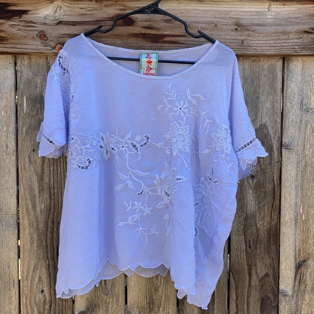 Johnny Was lilac blouse with delicate embroidery